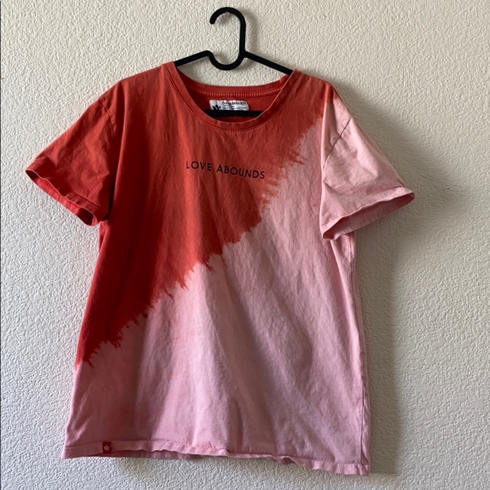 Love Abounds Dutch Bros tee